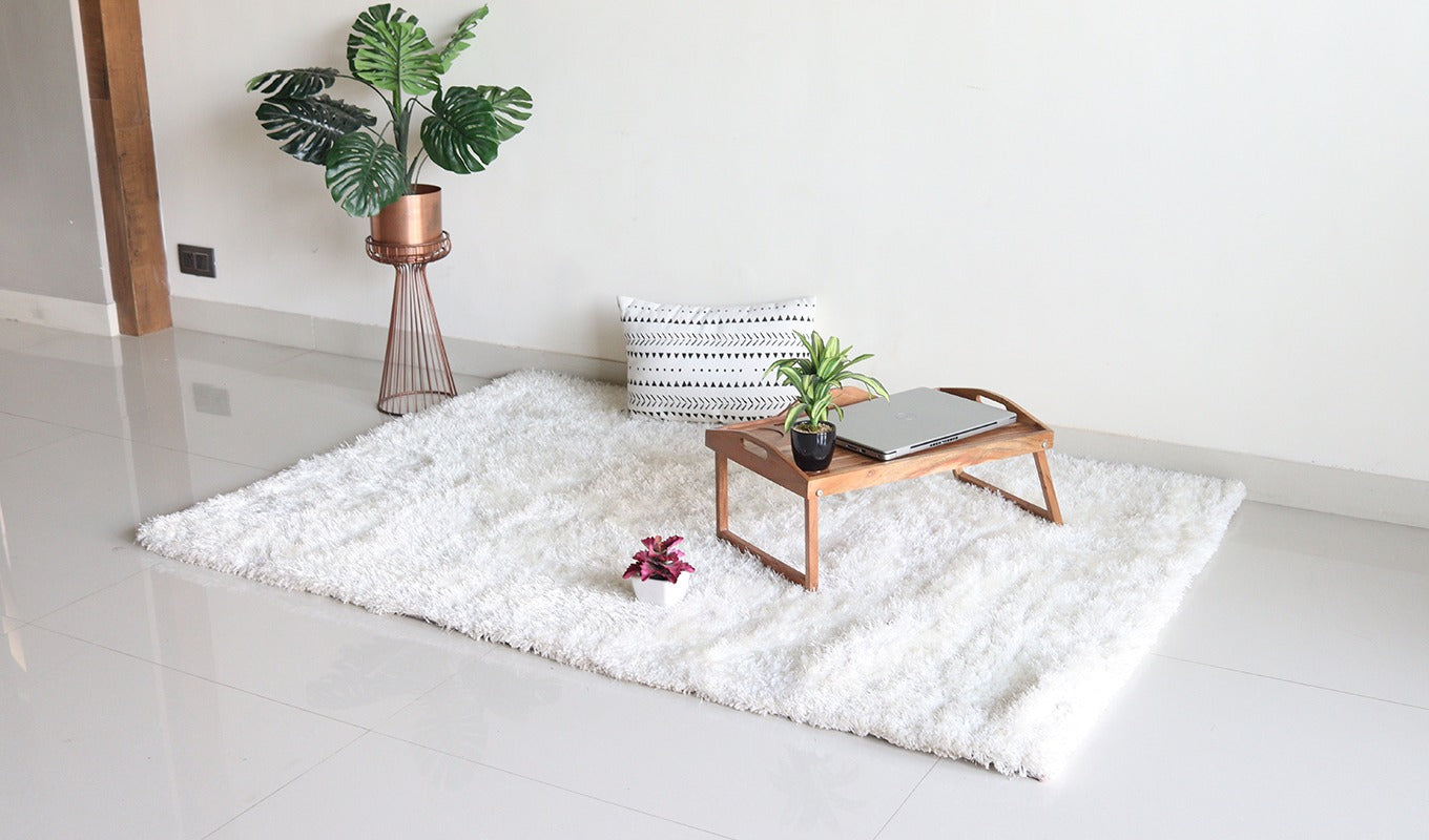 Ivory Soft Shaggy Carpet - 6 x 4 Feet