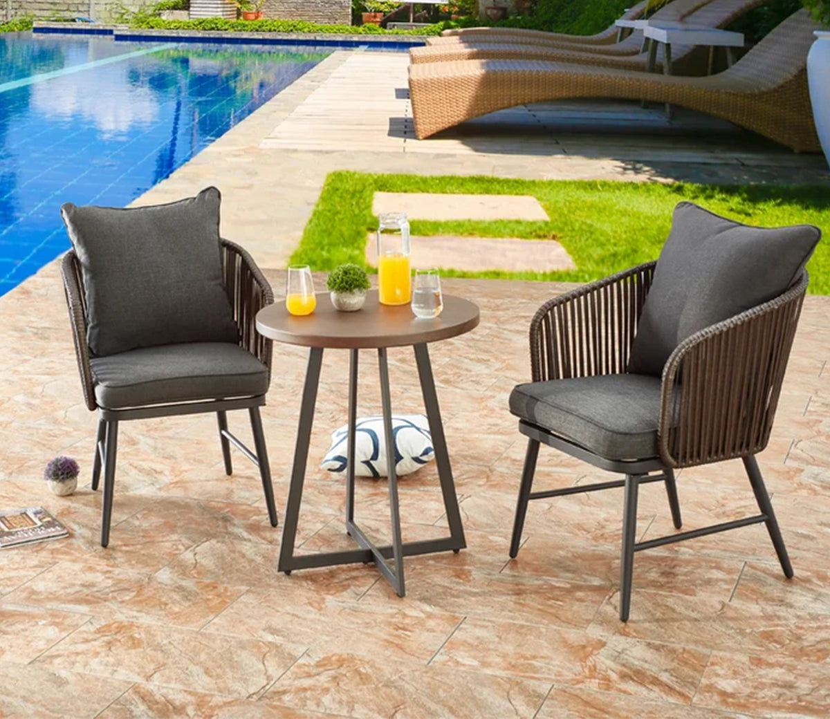 Brown Rope 2 Seater Chair Set With Table And Grey Cushions