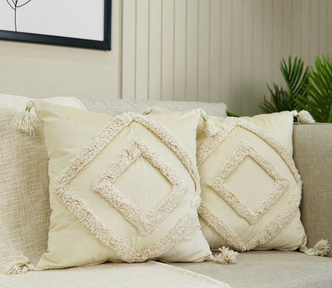 Super Soft Velvet Cushion Covers - Set of 2 (18 x 18 inches, White)