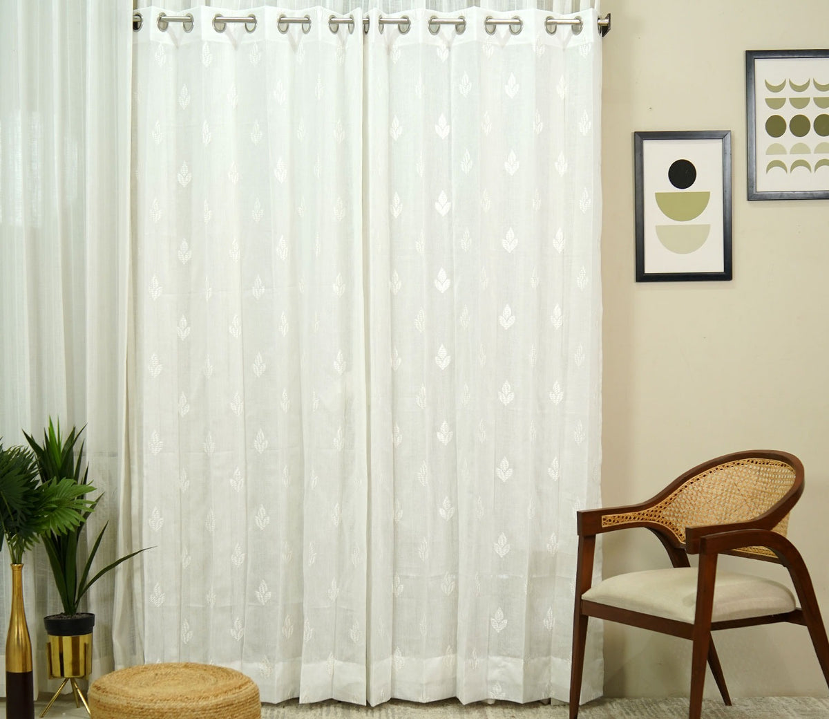 Tri Motifs Door 1 Piece Sheer Curtain (White, 7 Feet)