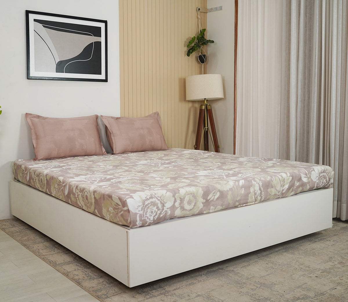 Camellia 300 TC Flat Pure Cotton King Size Bedsheet With 2 Pillow Covers (Pink)