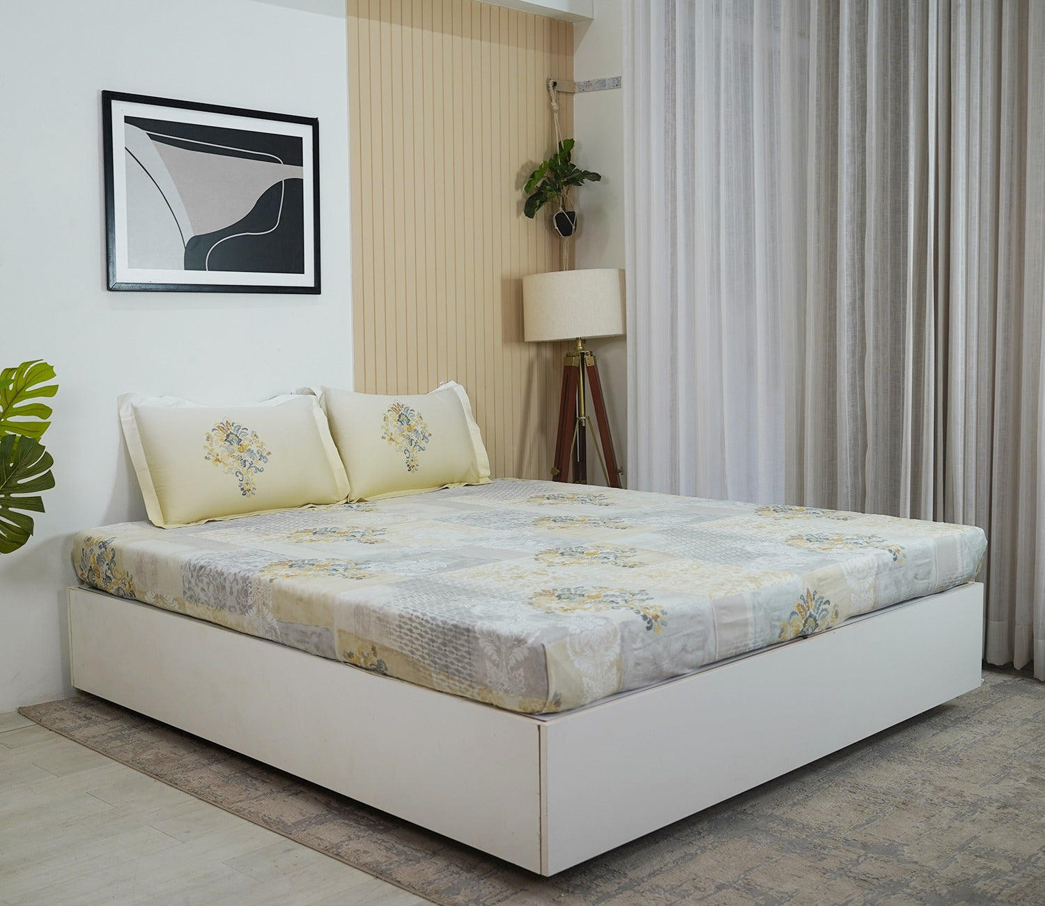 Grid Planters 300 TC Flat Pure Cotton King Size Bedsheet With 2 Pillow Covers (Grey)
