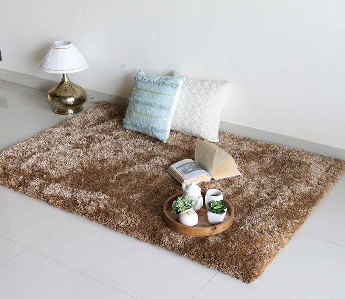 Golden Soft Shaggy Carpet - 6 x 4 Feet