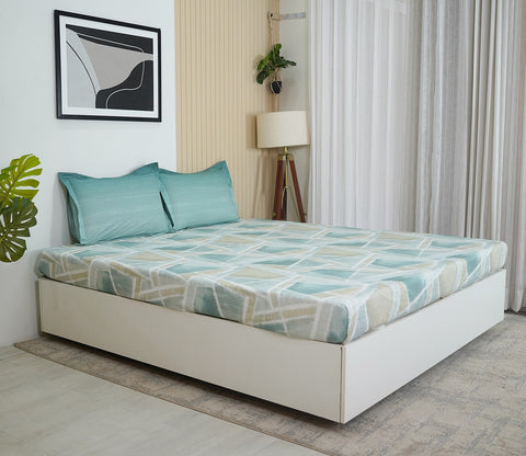 Criss Cross 144 TC Flat Pure Cotton King Size Bedsheet With 2 Pillow Covers (Blue)