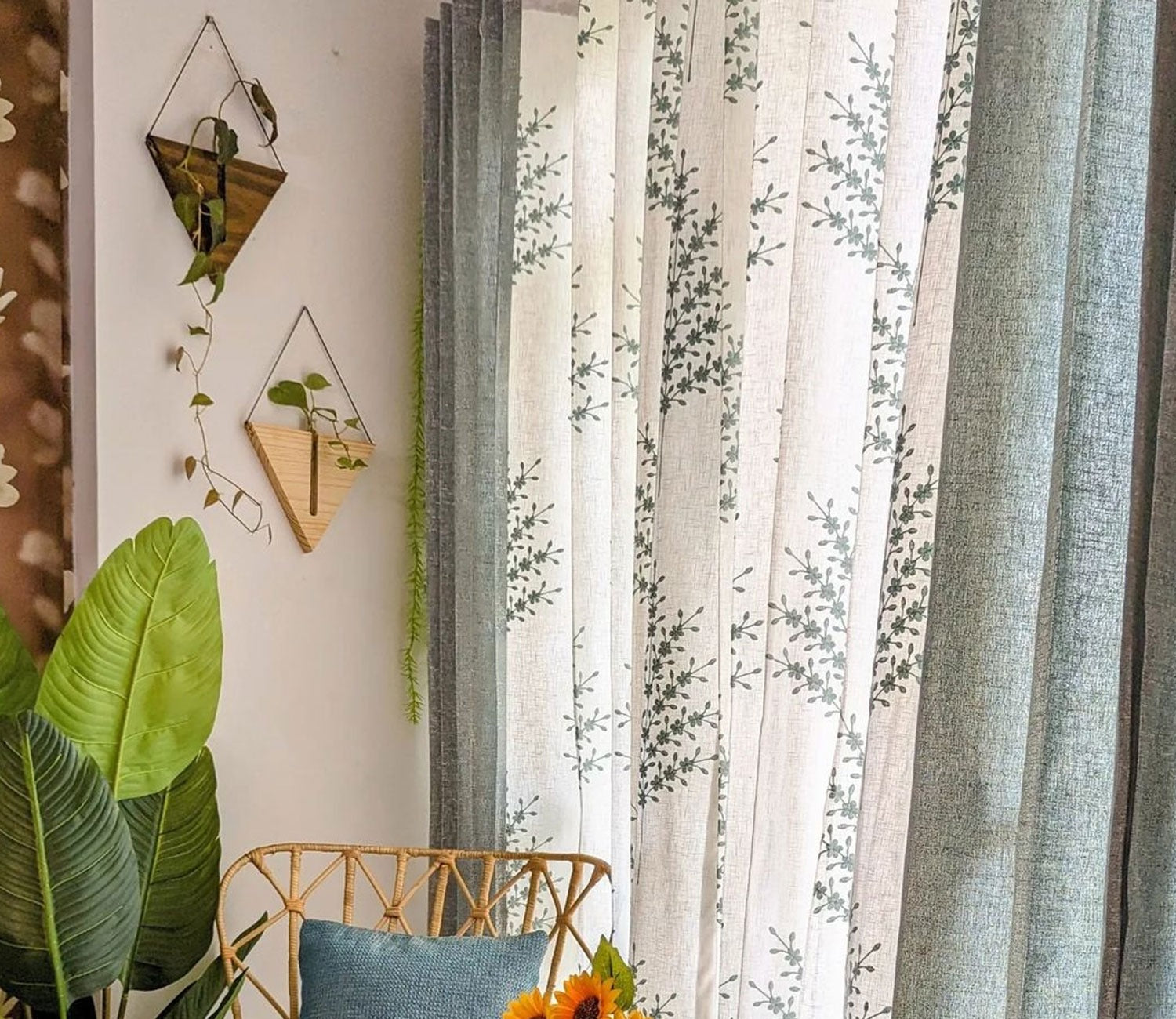 Solid Textured 1 Piece Light-Filtering Curtain (Blue, 7 Feet)