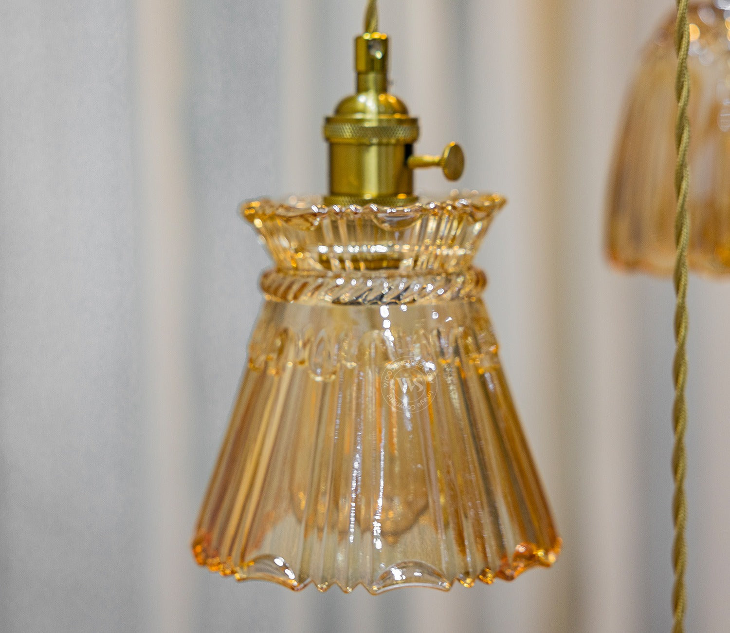 Oracle Hanging Light (Bronze)