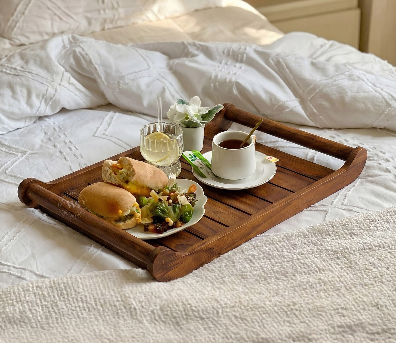 Cruiser Mango Wood Handcrafted Rectangular Serving Tray (Medium)