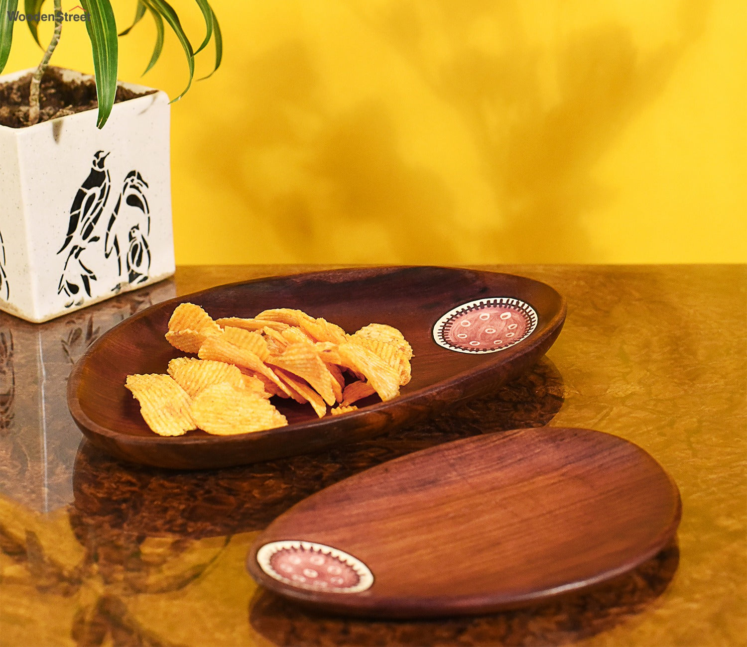 Tribal Art Wooden Platter Oval Shape Set of 2 (Handcrafted)