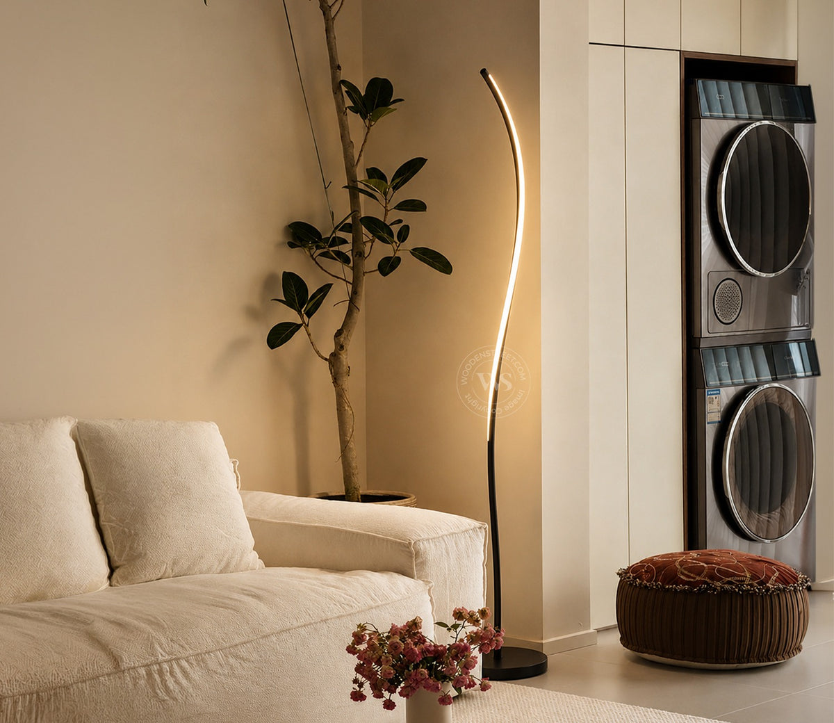 Austin LED Floor Lamp
