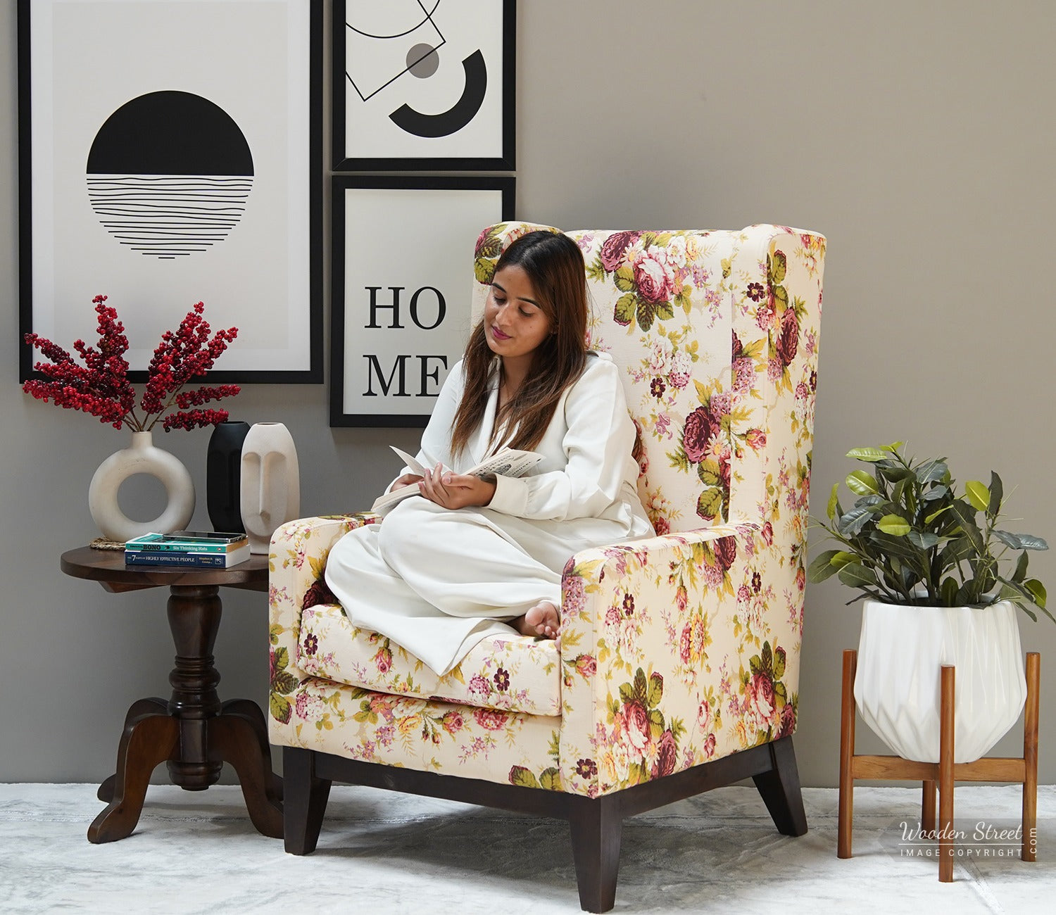Joan Wingback Chair (Fabric, Cream Blossom)