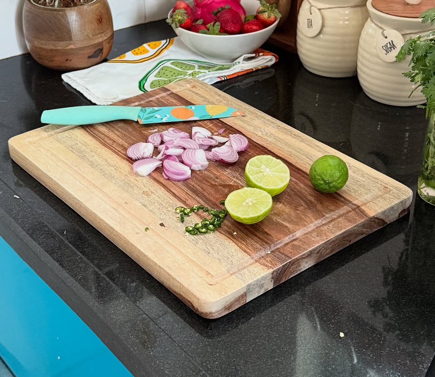 Grove Large Mango Wood Handcrafted Non Slip Chopping Board For Kitchen