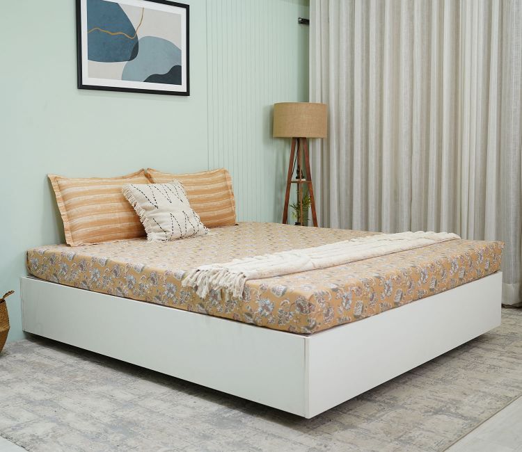 Mehrab Classic Printed King Size Bedsheet (Mustard)