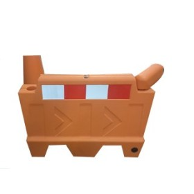 Trueliving_Water Filled Barrier Size  -----    900mm(L)*300mm(W)*600mm(H)