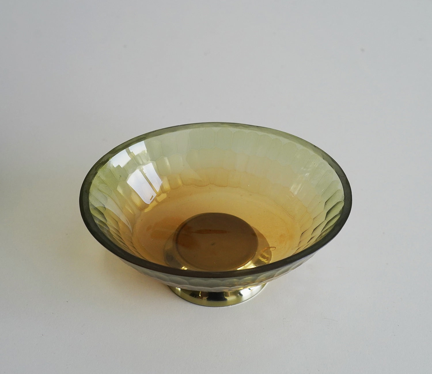 Sorrel Shady Green and Gold Glass Soap Dish