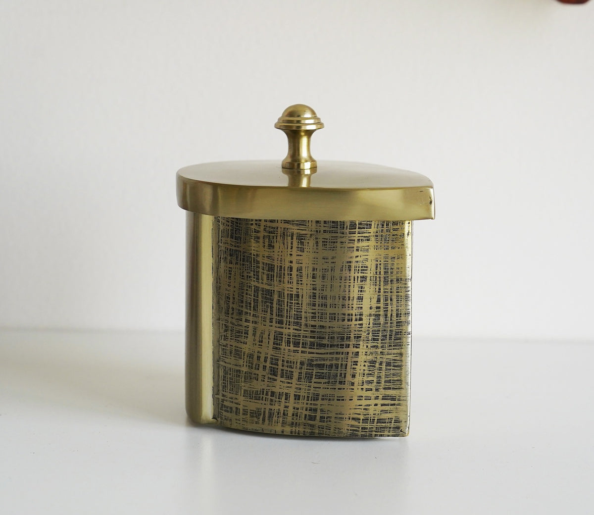 Priscilla Textured Gold And Black Cotton Jar