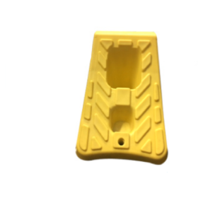 Trueliving_Plastic Car Stopper Length         ------          5.5inch  Width              --------      8.5inch