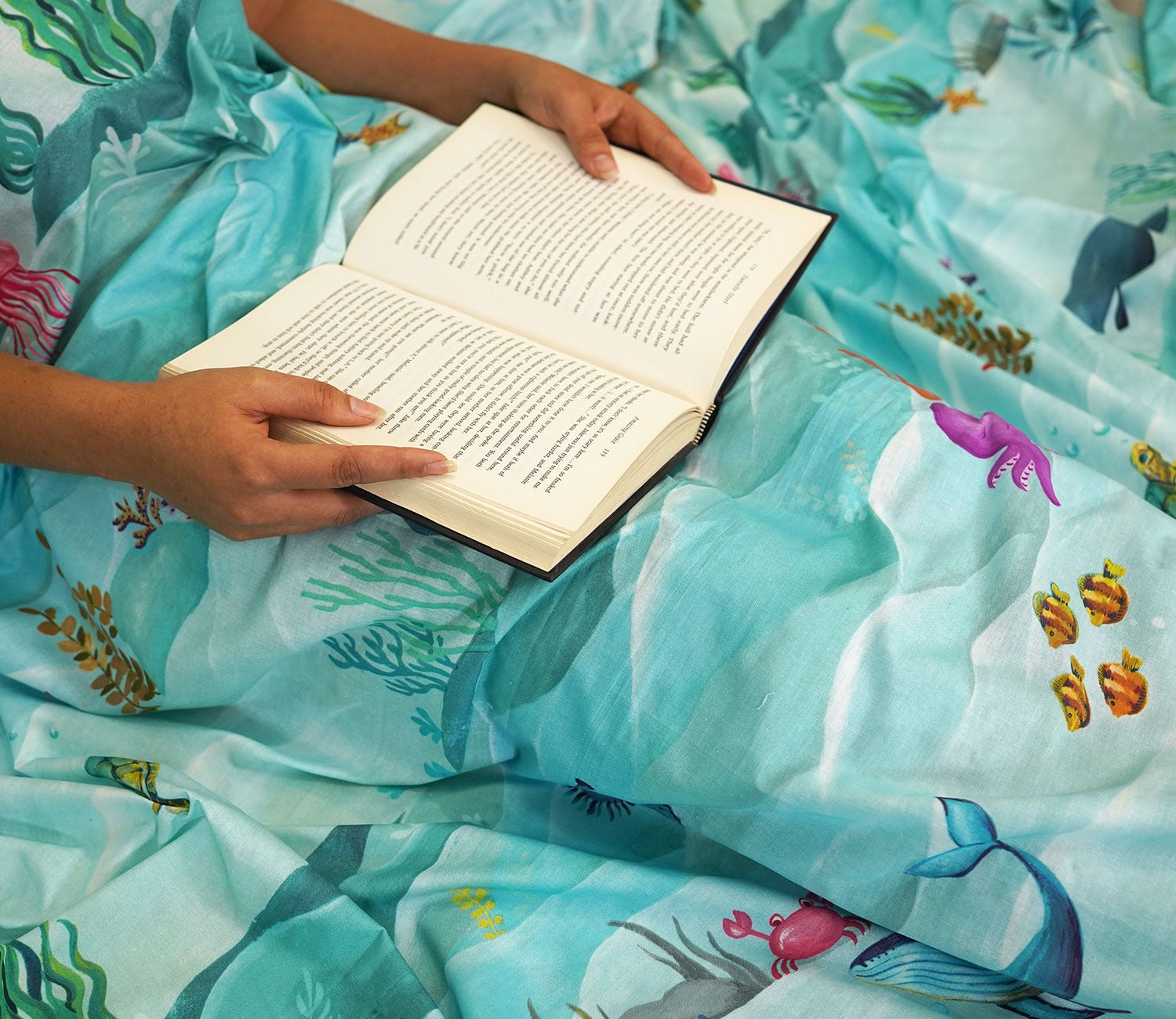 Seashore Flat Cotton Kids Bed Sheet King Size with 2 Pillow Covers