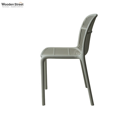 Barrova All-Weather Outdoor Chair in Durable PP (White)