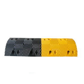 Trueliving_Rubber Speed Bump_2 Size            -------   500*330*70mm  Color           --------   Black & Yellow
