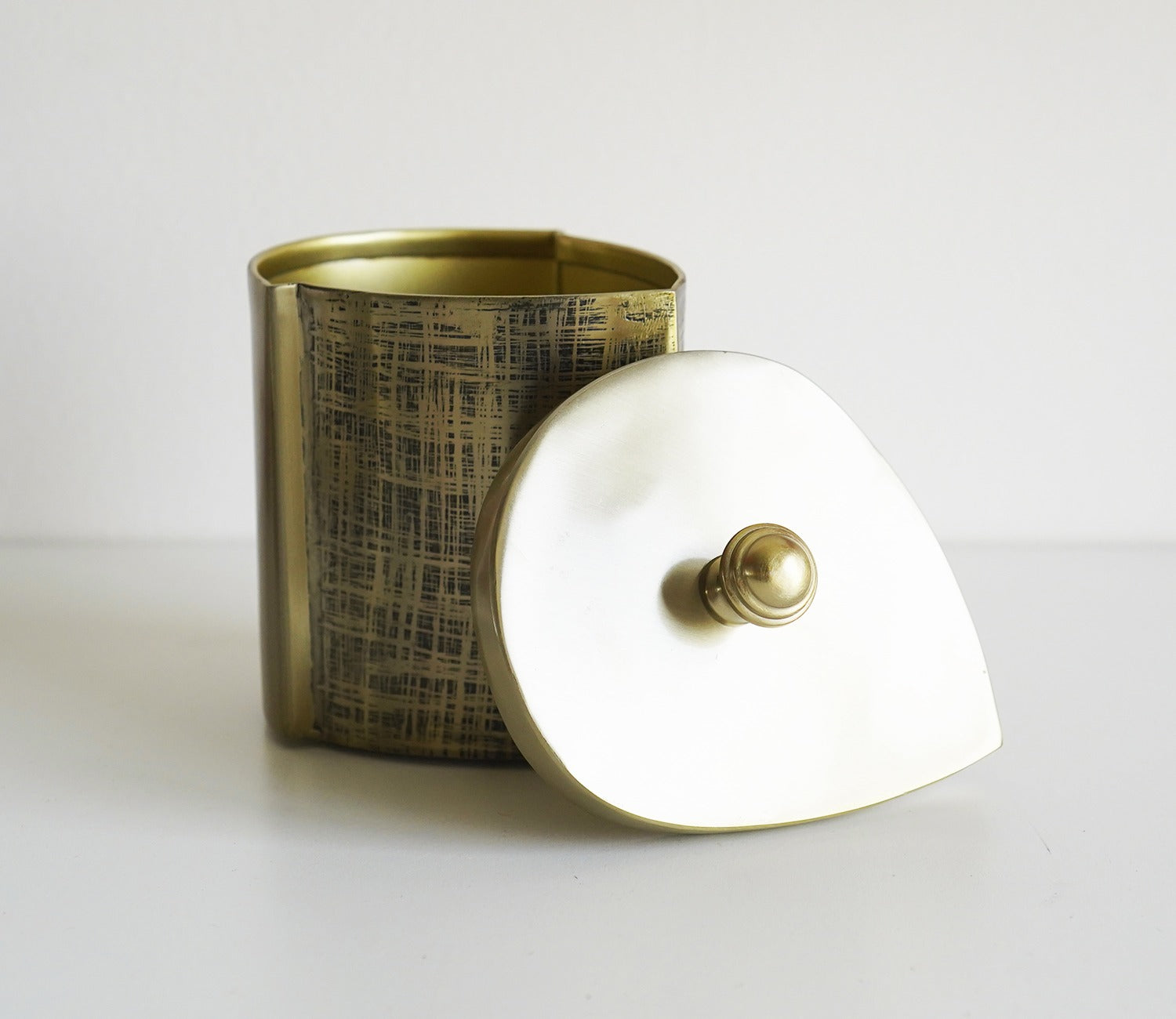 Priscilla Textured Gold And Black Cotton Jar