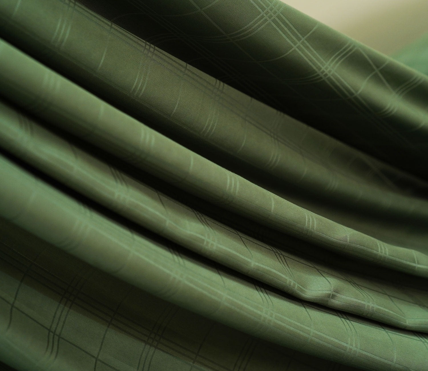 Dobby Checks Organic Bamboo 300 TC 2 Pillowcases and 1 Fitted Bedsheet (Green, Queen Size)