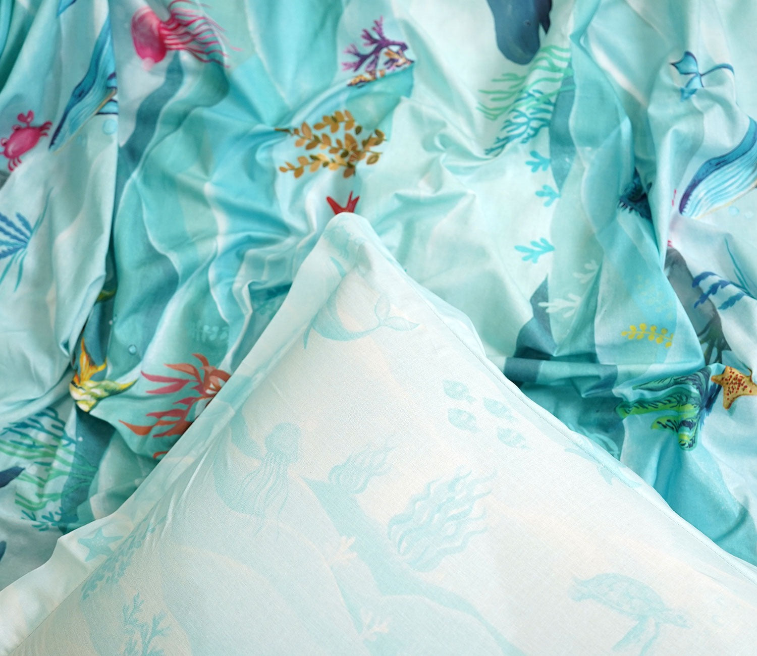 Seashore Flat Cotton Kids Bed Sheet King Size with 2 Pillow Covers