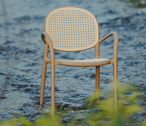 Avelis Premium Outdoor Chair with Rattan-Style Weave & PP Durability (Grey)