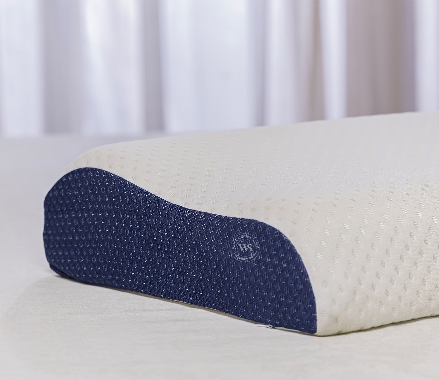 Seleno Memory Foam Cervical Pillow (Large Size)