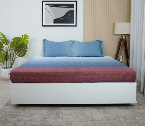 Rhombo 300 TC Flat Pure Cotton King Size Bedsheet With 2 Pillow Covers (Red)