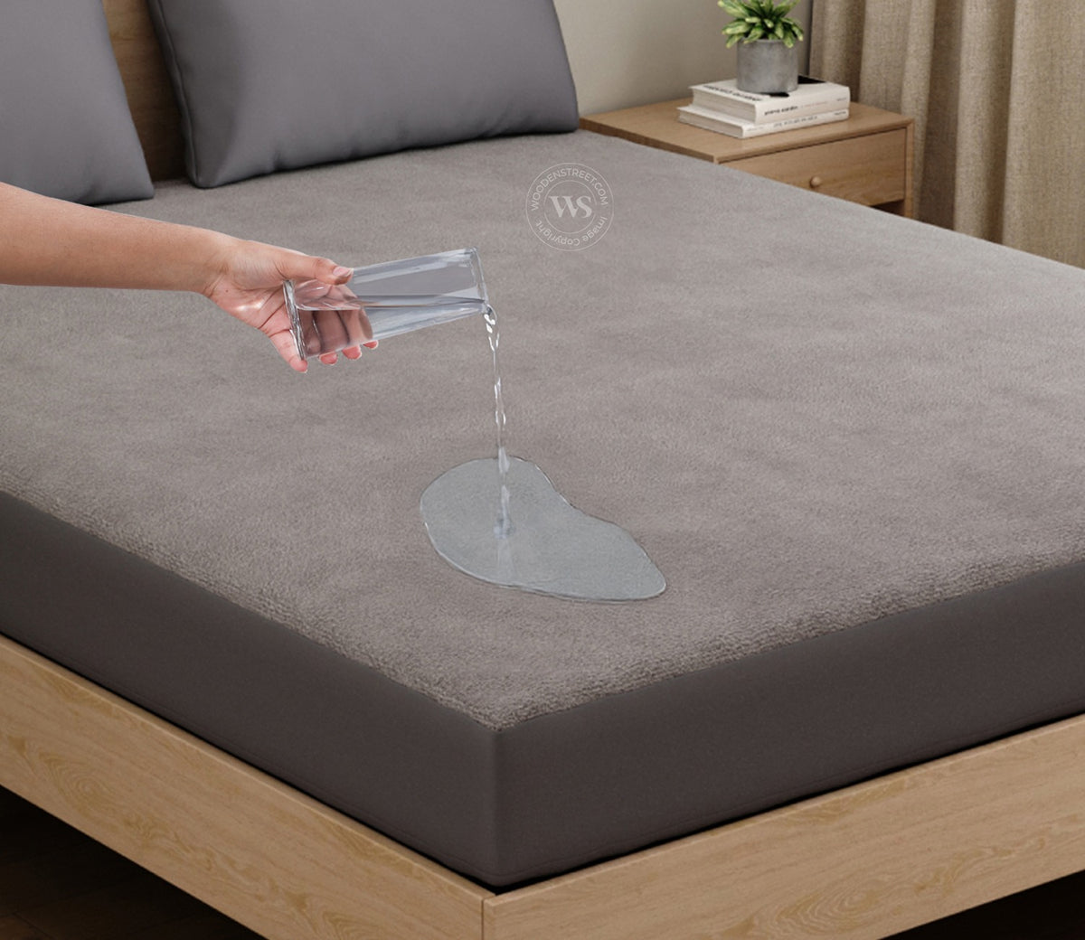 Featherix Cotton Feel Terry Ultra Soft Breathable Hypoallergenic Waterproof Mattress Protector Queen Size (Grey, 78 x 60)
