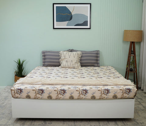 Venusa Classic Printed King Size Bedsheet (Brown)