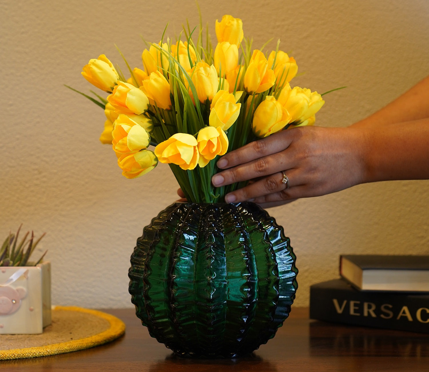 Verdant Glass Vase (Green, S)