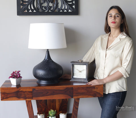 Wick Metal Black Table Lamp