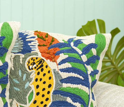 Leopard Printed Multicolor Cotton Hand Woven Set of 1 Cushion Cover (20 x 20 Inch)