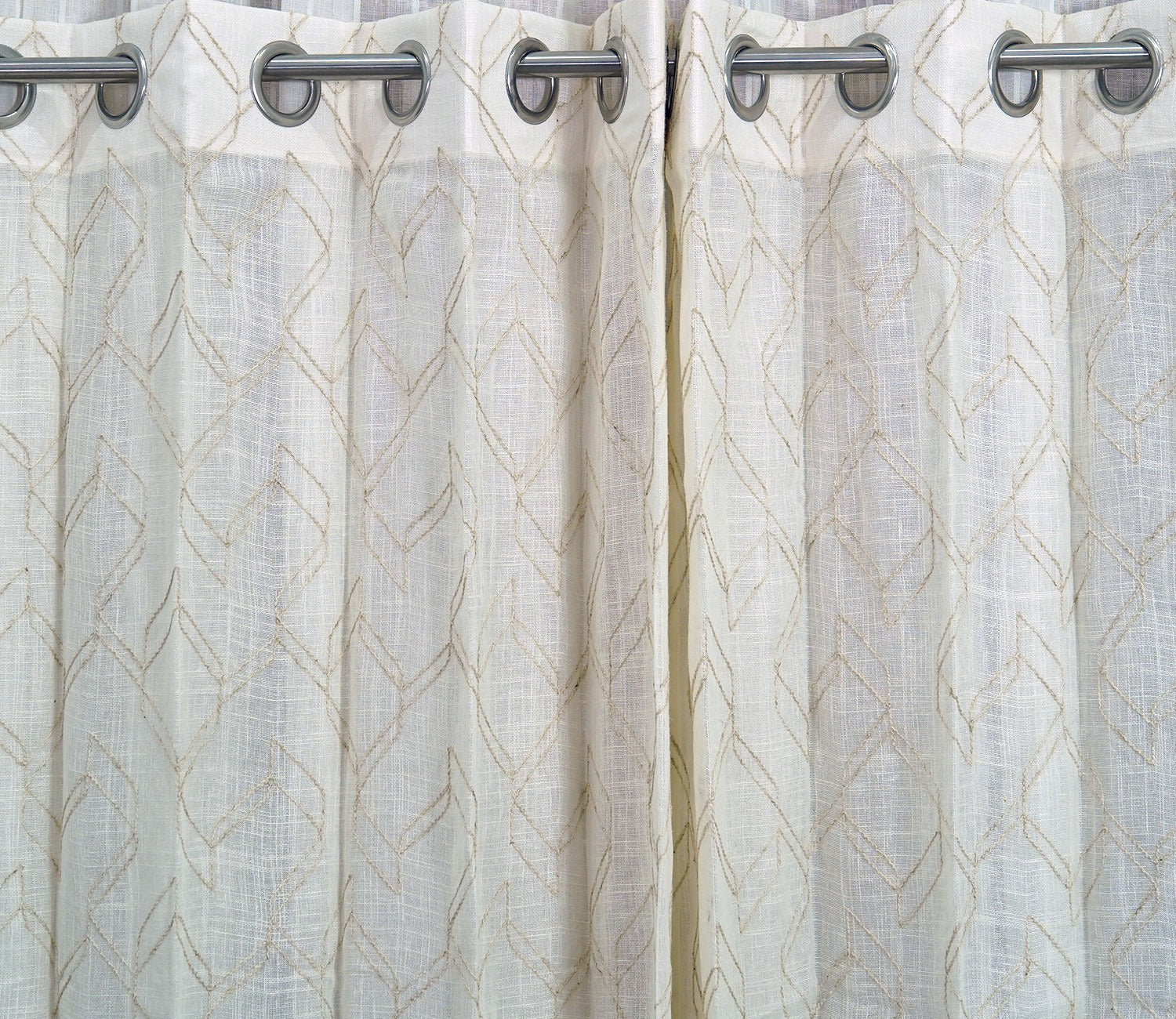 Threaded Patterned 1 Piece Sheer Curtain (Beige, 7 Feet)