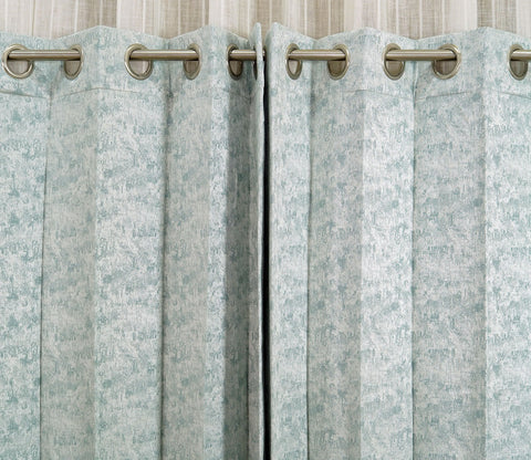Shiny Textured Blackout 1 Piece Curtain (Blue, 7 Feet)