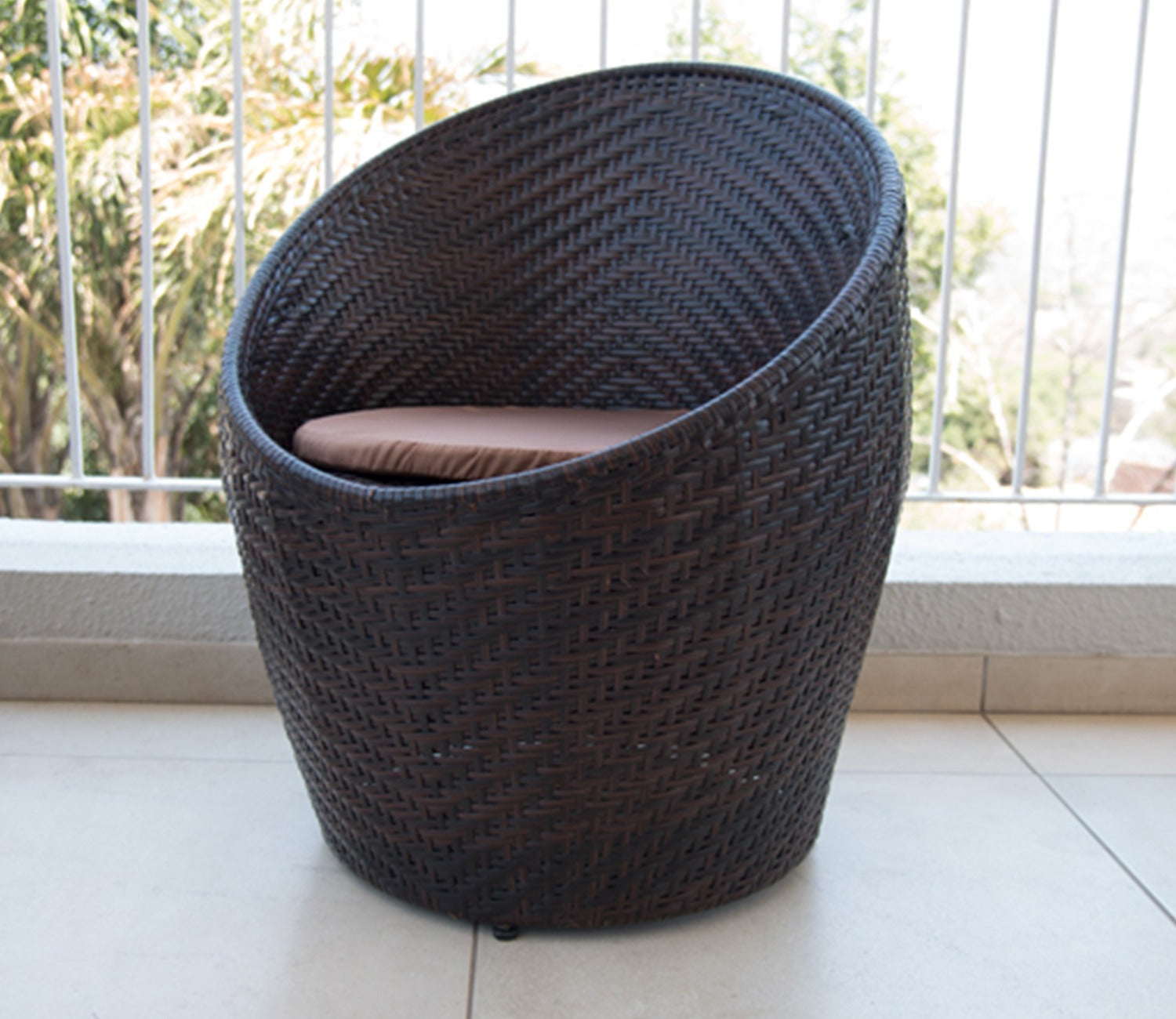 Dark Brown Rattan And Wicker 2 Seater Set With Table And Brown Cushions
