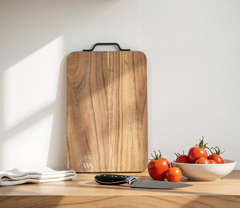 Turf Acacia Wood Handcrafted Non Slip Chopping Board With Metal Handle For Kitchen