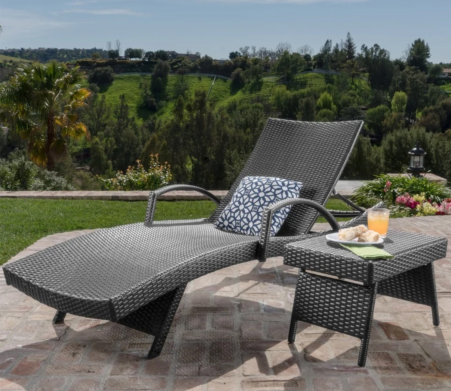 Dark Brown Outdoor Lounger With Table