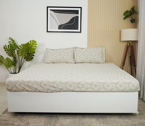 Mandana 290 TC Flat Pure Cotton King Size Bedsheet With 2 Pillow Covers (Beige)