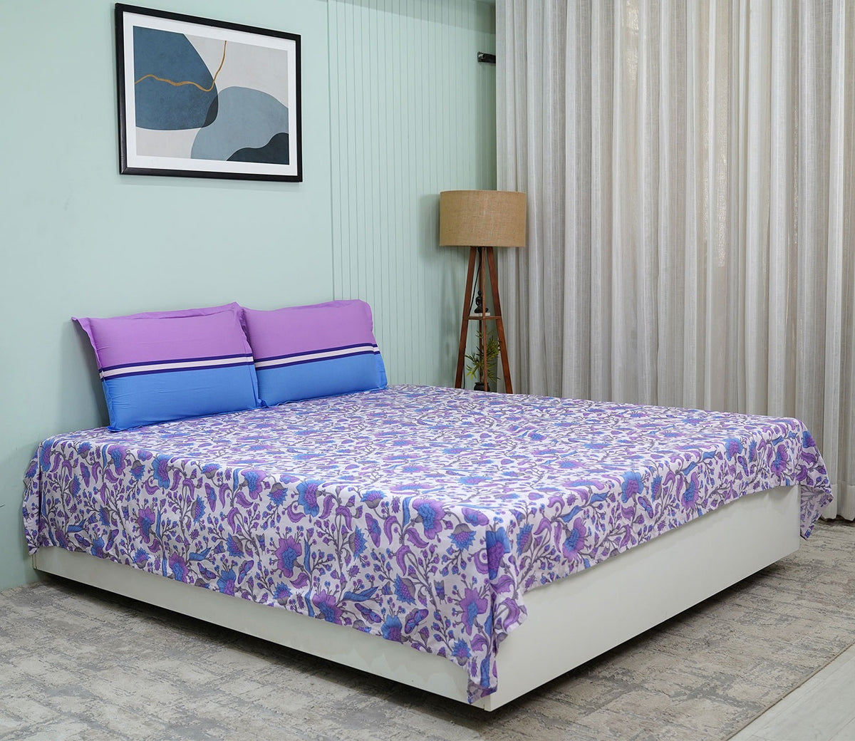 Pernia Moments Queen Size Bedsheet (Purple)