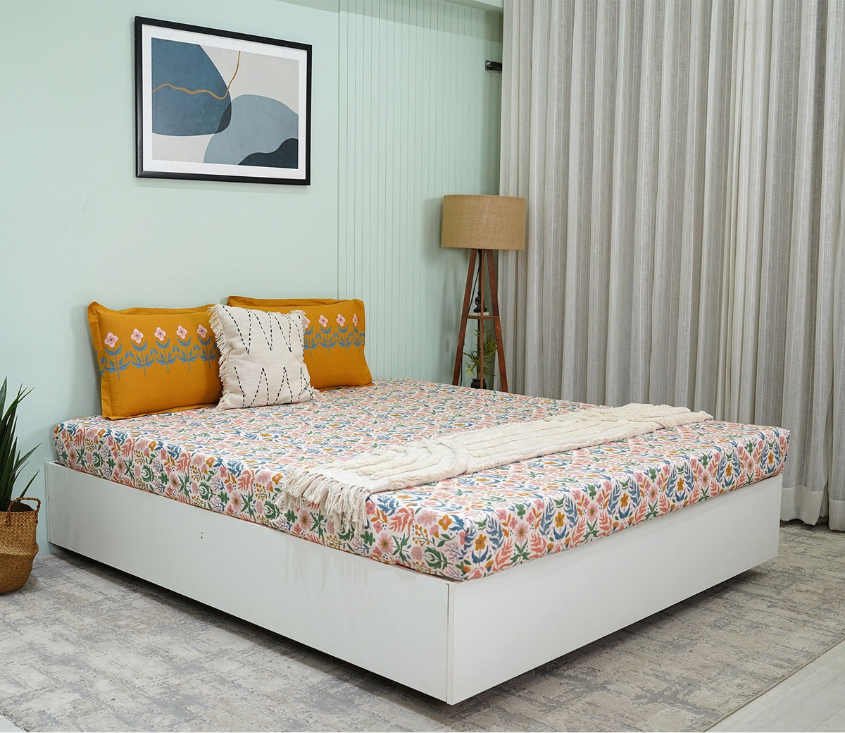 Rome Celebration Queen Size Bedsheet (Pink)