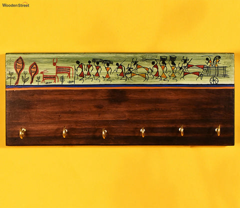 Brown Handcrafted Warli Key Holder - 6 Keys