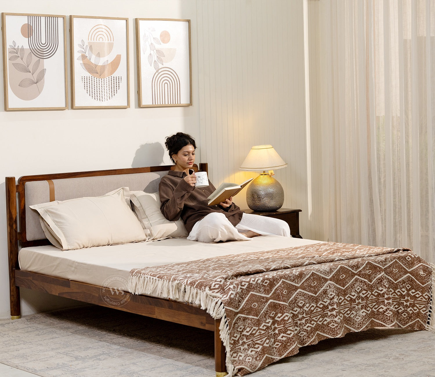 Sarthi Sheesham Wood Bed Without Storage (Queen Size, Teak Finish)