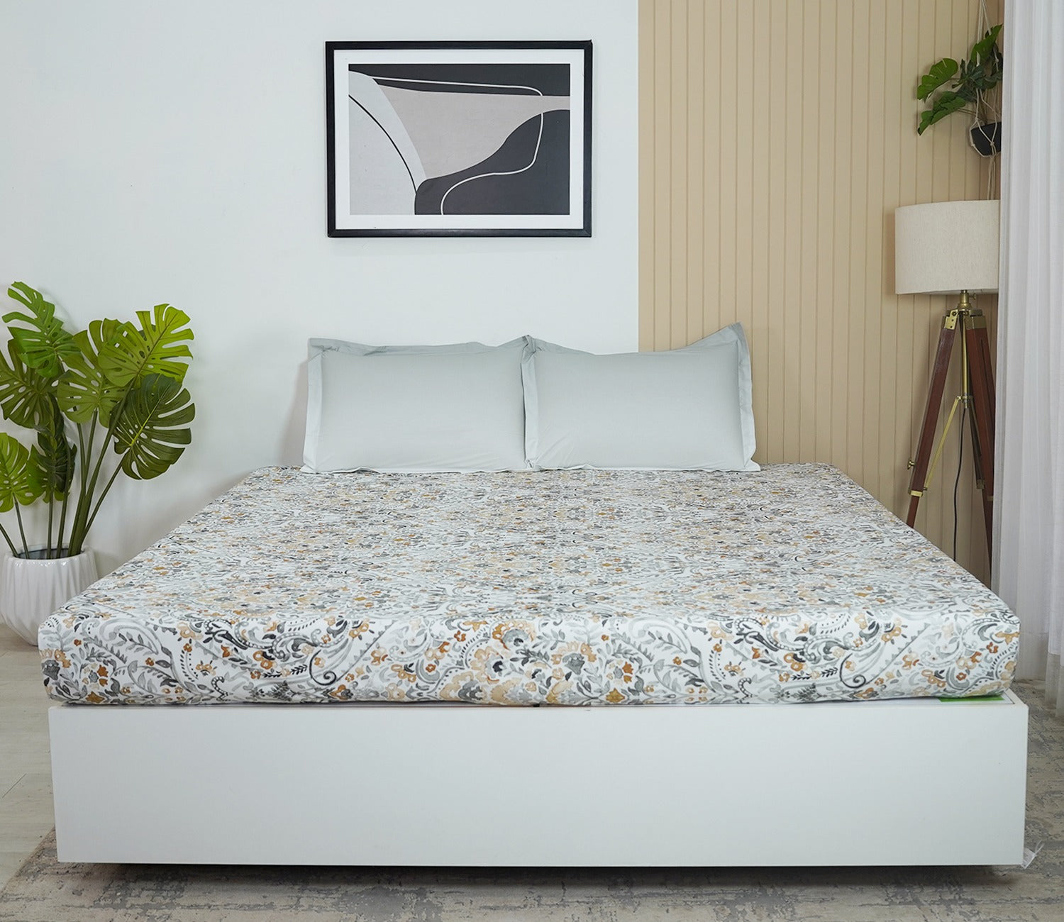 Yantra 180 TC Flat Pure Cotton King Size Bedsheet With 2 Pillow Covers (White)
