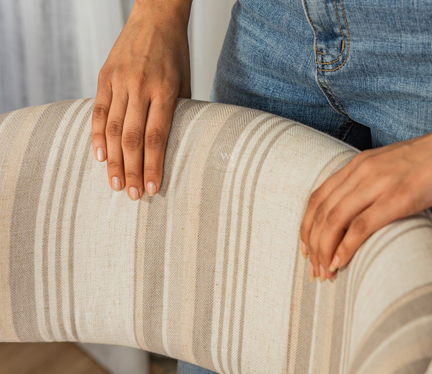 Kaaya Sheesham Wood Arm Chair With Premium Upholstery (Cream Stripes, Teak Finish)