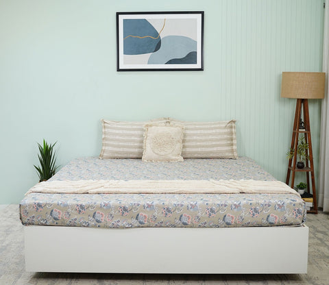 Mehrab Classic Printed King Size Bedsheet (Grey)