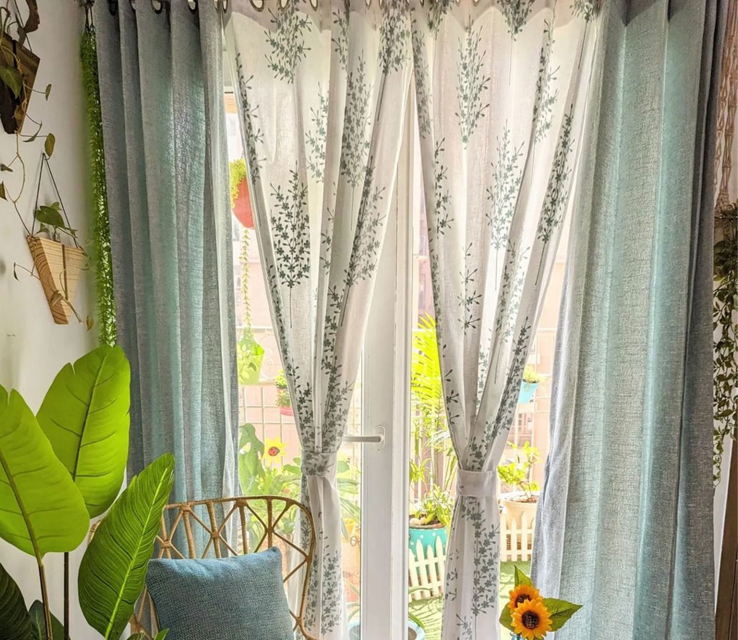 Solid Textured 1 Piece Light-Filtering Curtain (Blue, 7 Feet)