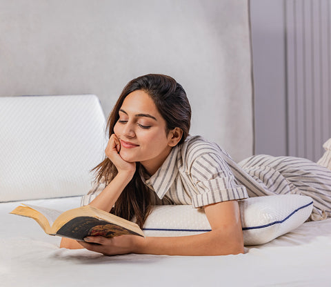 Moonmist Memory Foam Orthopedic Pillow (Medium Size, Set of 4)
