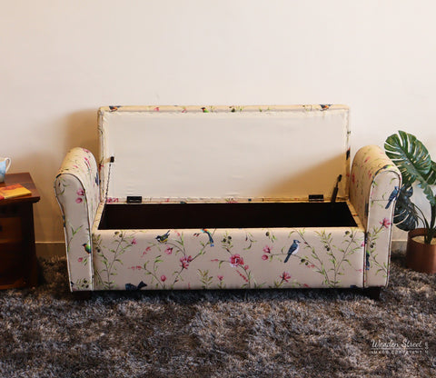 Jade Bench With Storage (Cream Robins)